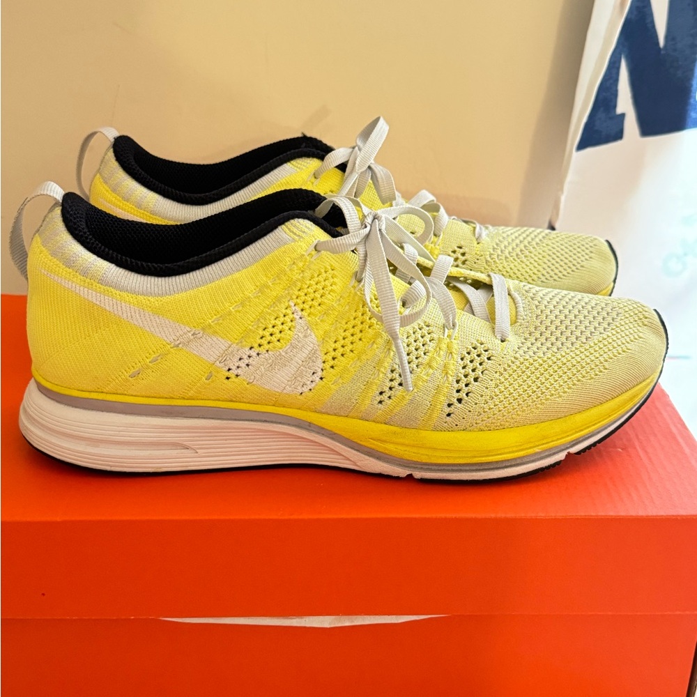 Nike Flyknit Trainer